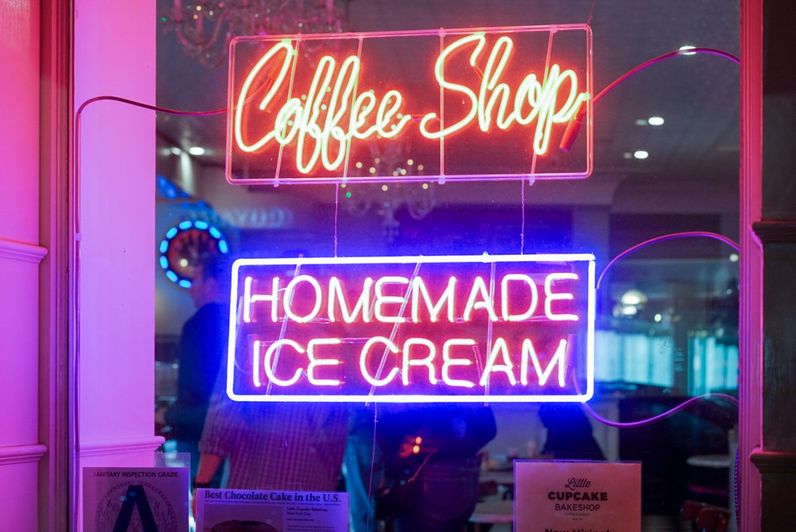 Business Signage Sways 84% of Shoppers, New Survey Finds