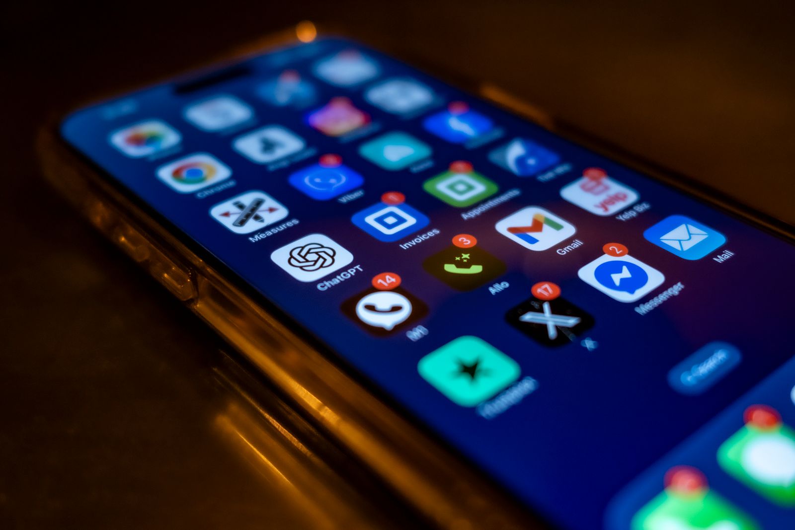 Team Messaging App Zenzap Raises $44M to Rival WhatsApp