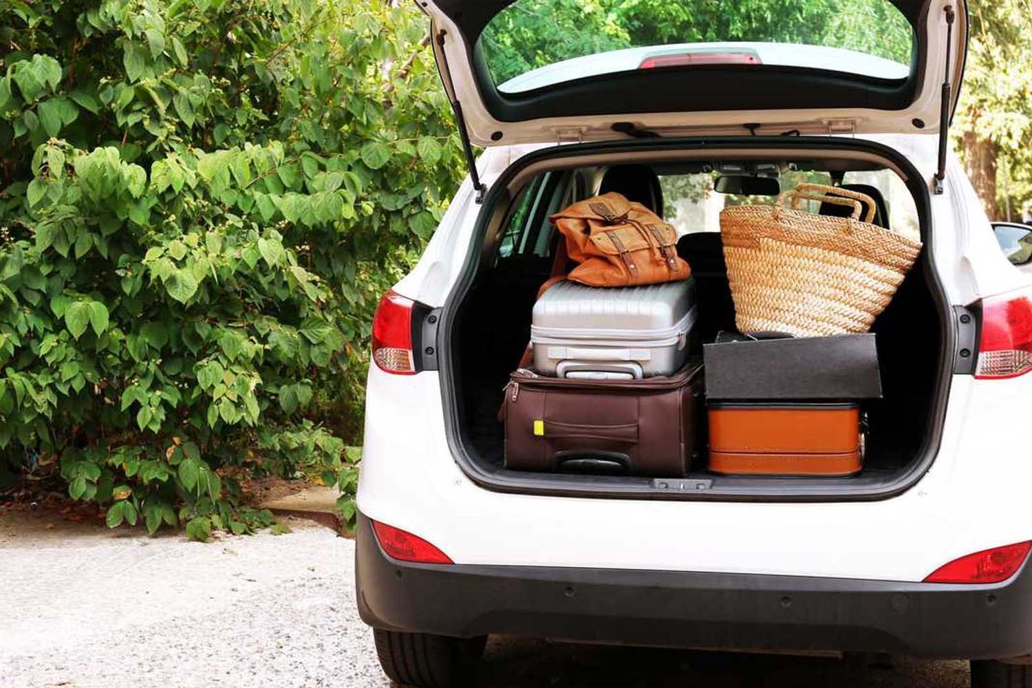 15 Essential Road Trip Tips and Tricks for 2026