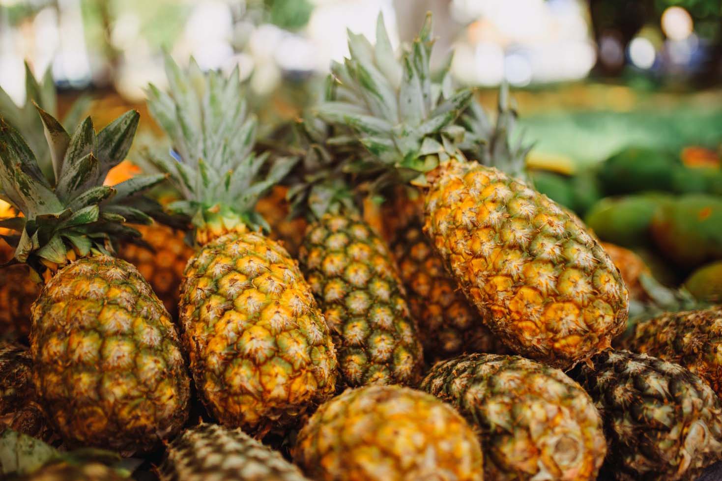 How to Pick a Ripe Pineapple Every Time