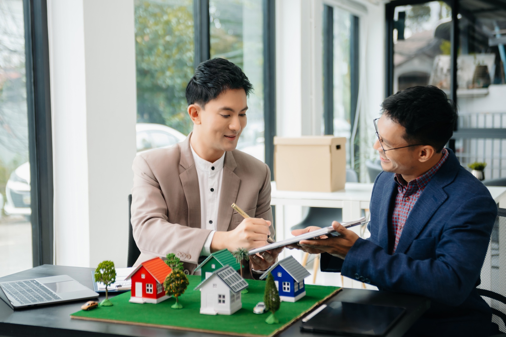 Essential Guide to Hire Your First Sales Rep for Success